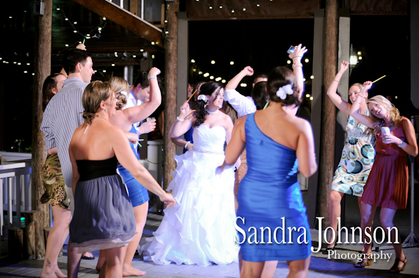 Best Paradise Cove at Buena Vista Watersports in Orlando, Florida wedding photographer - Sandra Johnson (SJFoto.com)